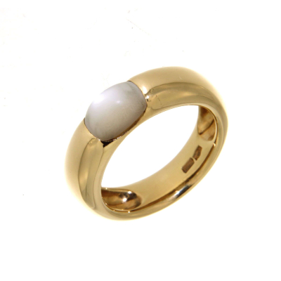 YELLOW GOLD RING WITH A MOON SONE