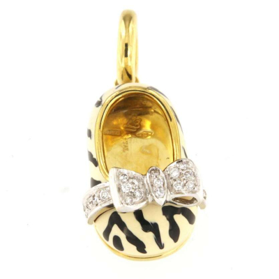 SHOE PENDANT IN YELLOW GOLD WITH DIAMONDS